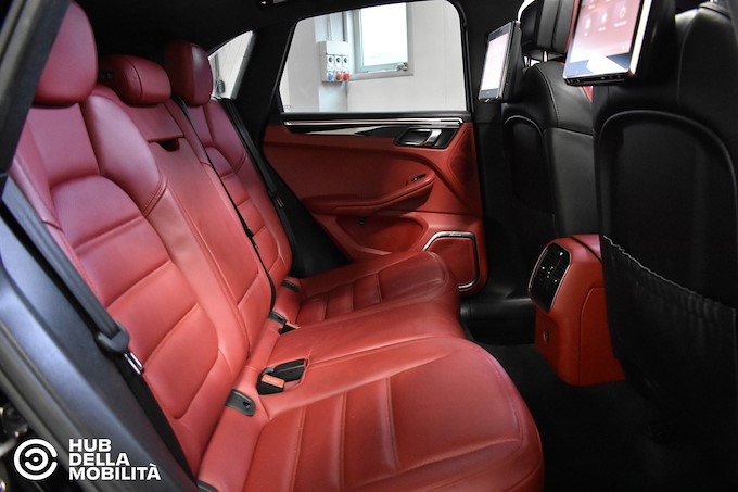 PORSCHE 3.6 Turbo Performance